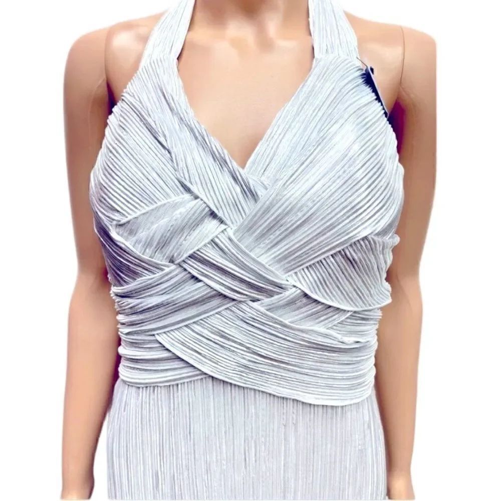 B. Darlin Silver Metallic Halter
Gown Pleated Maxi Dress - Size 7/8
